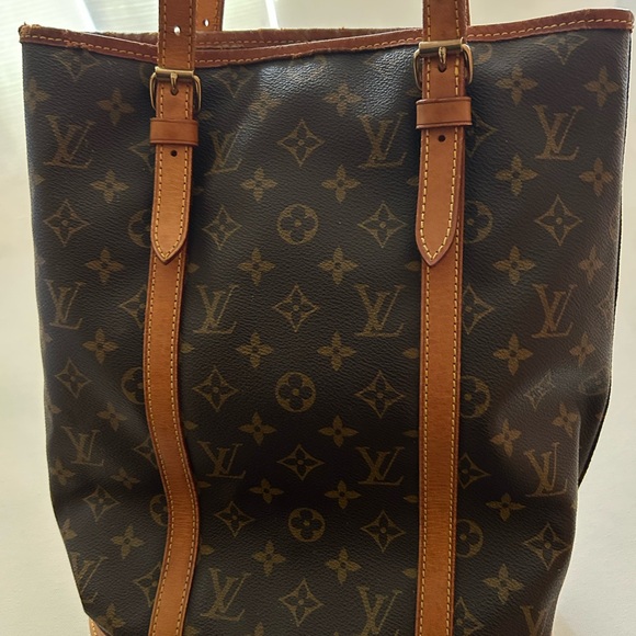 Louis Vuitton Bucket Bag with Leather Straps - Picture 1 of 10